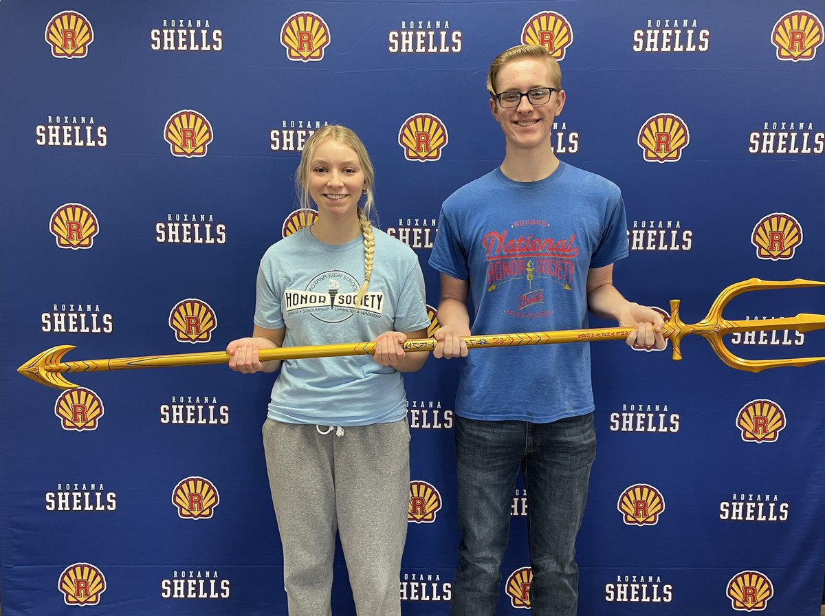 DandurandJason's tweet photo. Congratulations to our two awesome RHS seniors, Calista Stahlhut and Josh Gilbert! They are the recipients of the National Honor Society Scholarship
#AboveTheLine 🔱 #ROXStars
@RHS_Shells @NASSP
#scholarship #service #leadership #character https://t.co/AtyHNxfleZ