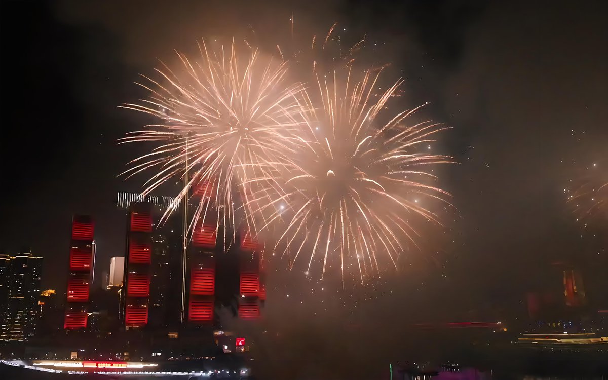 zgagtqs's tweet photo. 烟火灿星辰，所愿皆成真 #HappyChineseNewYear2024 https://t.co/CRPvhDT9Gy