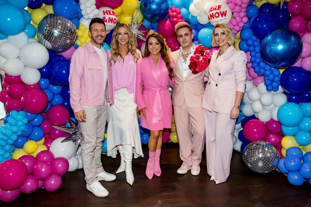 😍 STEPPING INTO THE ALEX 😍 An iconic Friday in Birmingham as @OfficialSteps arrived at The Alex to launch @thestepsmusical - a brand new show coming to our stage this November atgtix.co/3uA5cmr 💙 📸 Jonathan Hipkiss 🎈 Gibbs Grazing & Events