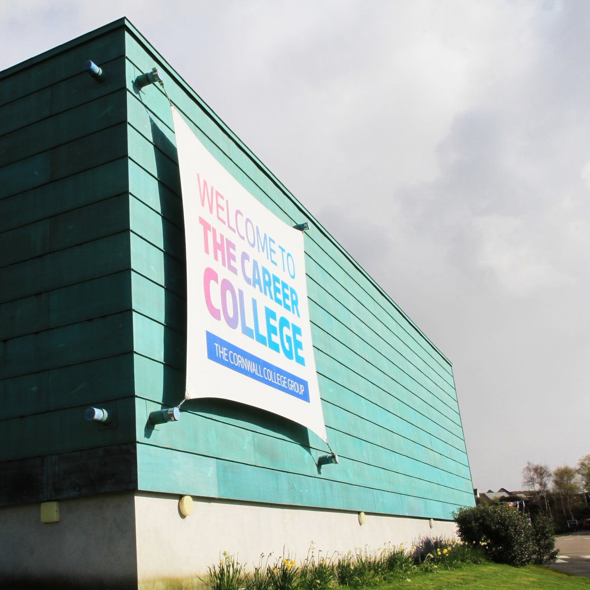 We have Open Events at both our Camborne & St Austell campus TOMORROW! 🎉 It’s the perfect opportunity to discover our courses, meet our expert tutors, & tour our incredible facilities! Want to come along? There’s still time to book your place 👉 bit.ly/CCOpenEvent #...