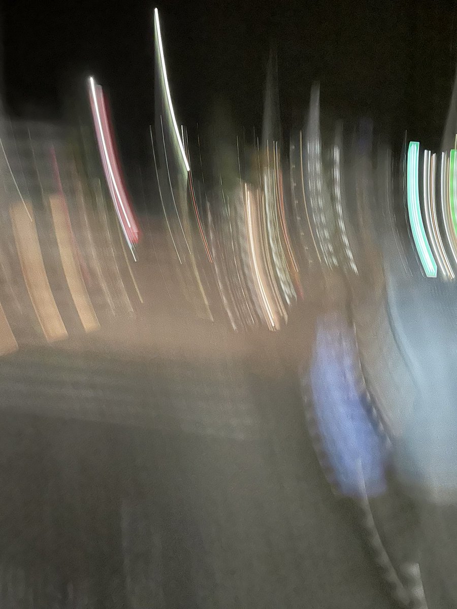 bluezzynight's tweet photo. 張り裂けそうなのに誰も俺の気持ちを分かっちゃくれない。オマエの知らない話やろうけど俺はもう話すのをやめない。
あけましておめでとう24
今月からニューアルバム
THE LONERS IN TOKYO2録り始めます🫶 https://t.co/0ltrKtEPIM