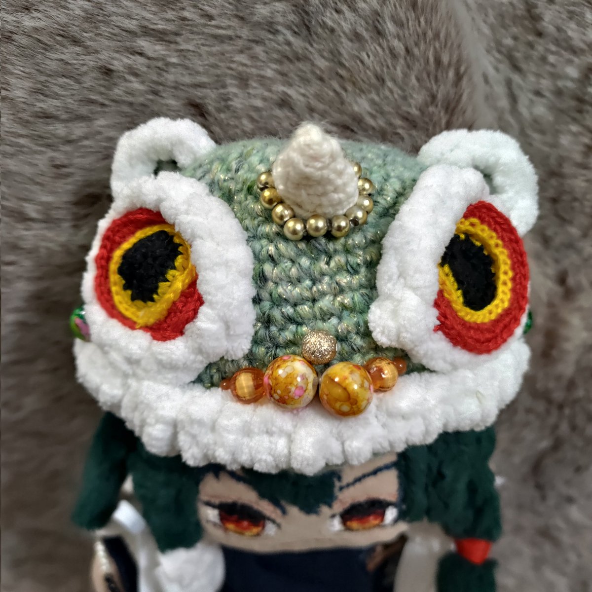 yakaoncos's tweet photo. 祝各位新年快樂！
我終於勾好呢頂帽😭
鉤得唔靚但的已經整左好多晚🫠
佢同我一樣都係咩令咩斜…
點解搵左2個織圖2個都無耳仔🤔

#二月卯兔 #小怨の手作 #diy #手工藝 #Crochot #DancingLion #鉤織 #勾織 #舞獅 #可客製 #Customize #CustomMake https://t.co/9vvTfH0pd9