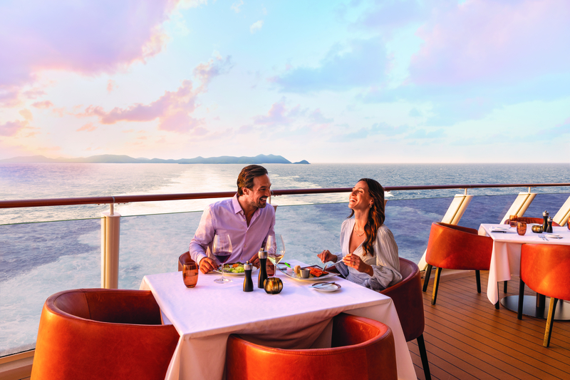 Cruisehub1's tweet photo. Cheers to weekends filled with sweet dinners, stunning sunsets, and endless relaxation. 🌅⚓️ Is there anything better than this?  #WeekendVibes #CruiseHub https://t.co/E21sbdJHRW