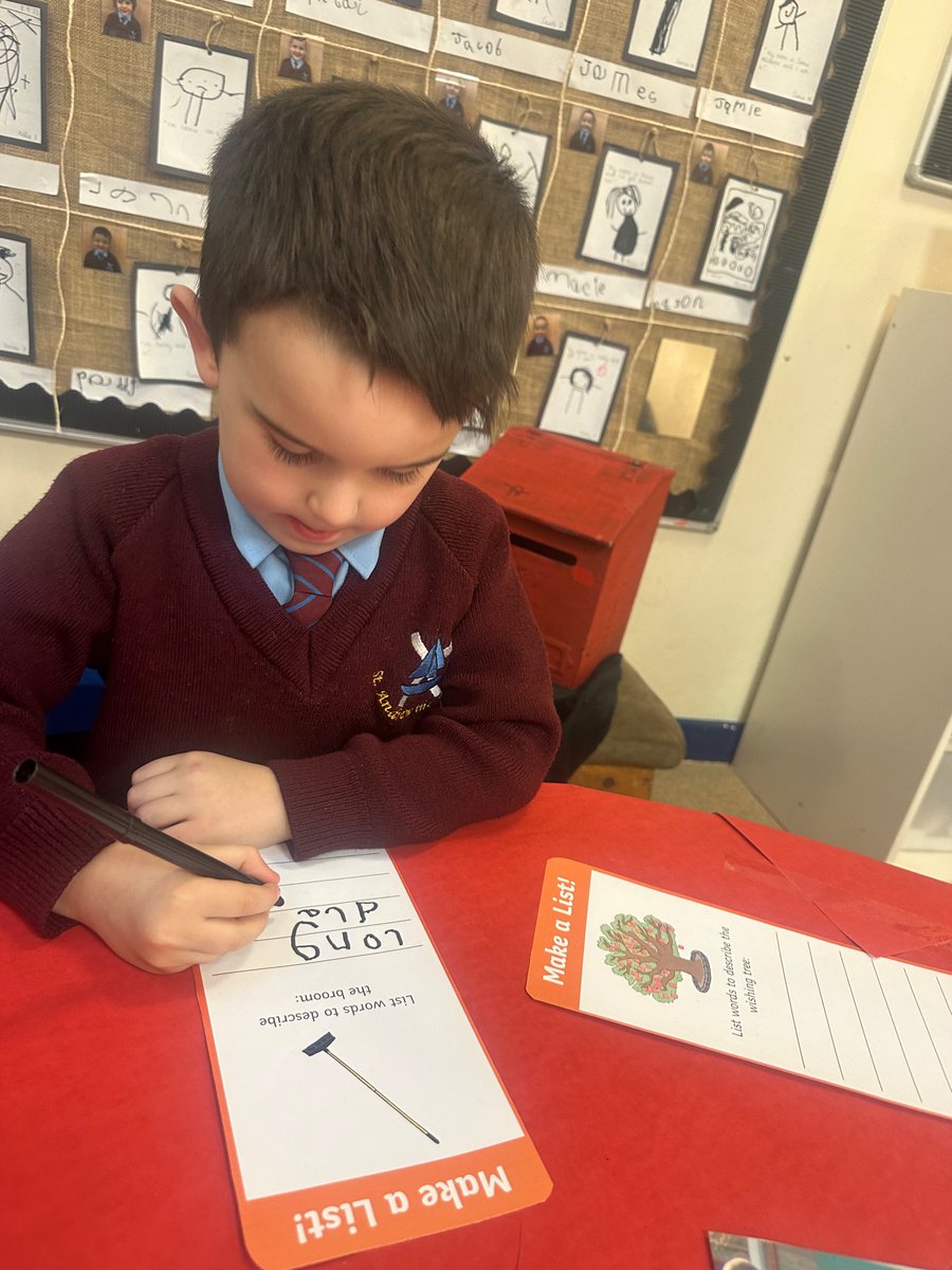 St_Andrew_Apost's tweet photo. Reception have been learning that adjectives are describing words. We looked at different Chinese New Year artefacts and then created a list of descriptive words for each. Wonderful Fred talk and letter formation!ππ½βοΈ #SuccessfulSATA #SuccessfulWriting #SuccessfulEYFS https://t.co/pz8oJEp0Dc