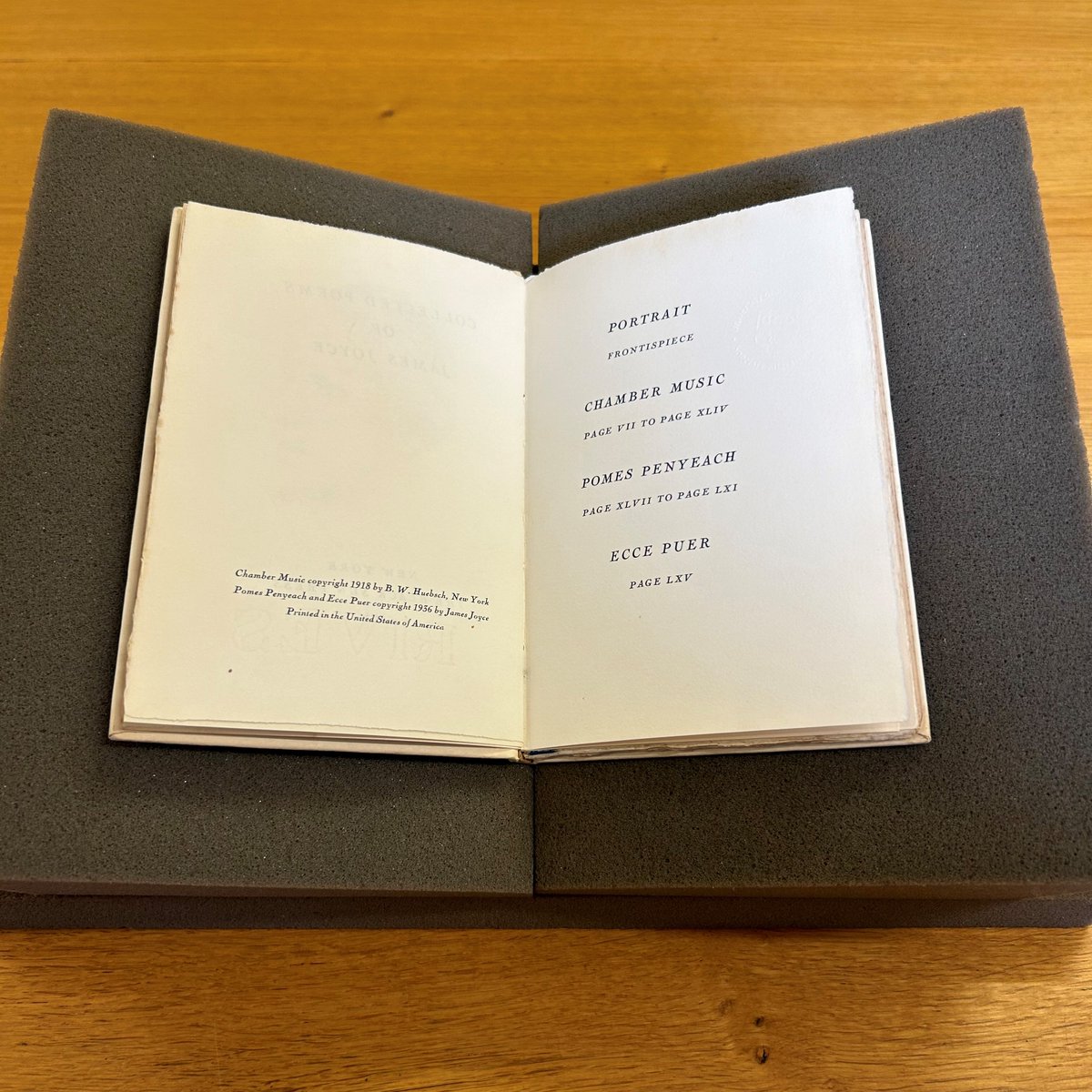 #OnThisDay in 1932, James Joyce’s grandson Stephen James Joyce was born in Paris. On the same day, Joyce wrote Ecce Puer. This limited-edition copy of Collected Poems, from the library of Stephen James Joyce, represents the first time that the poem was published. [JOYCE RES–22]