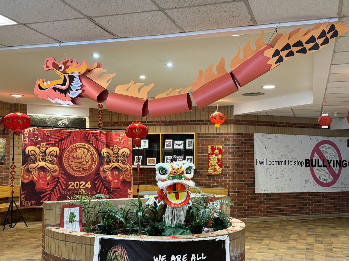NFitzGerald_TL's tweet photo. Lunar New Year celebrations are in full swing at SMW with the help of Mrs Ceniti’s dragon in the front foyer!  @StMatthew_CES https://t.co/O0wcB3mDjs