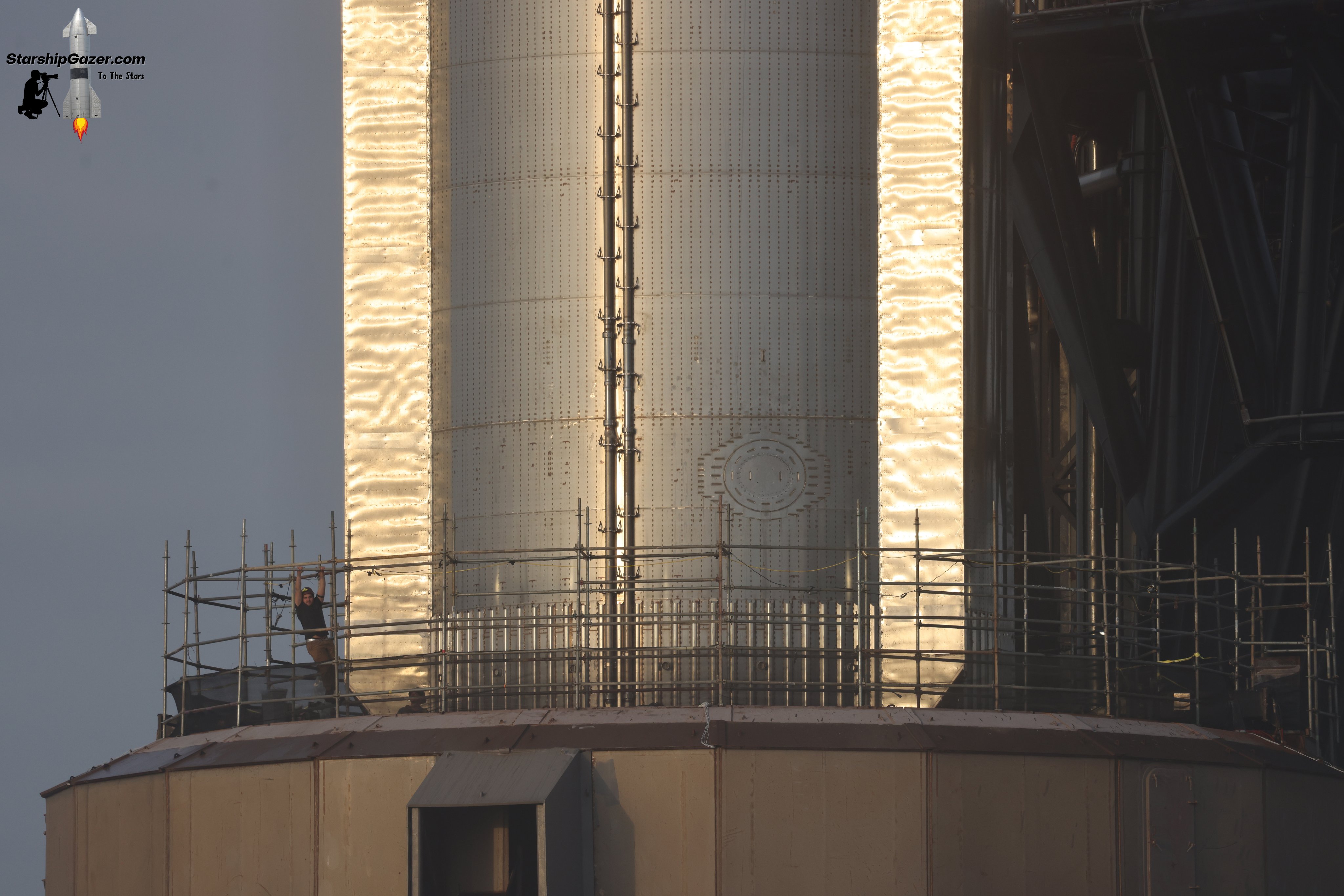 [Image: GF6EkKQW4AAnZW7?format=jpg&name=4096x4096]