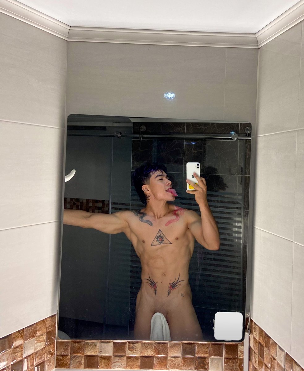 Joniercc19's tweet photo. Buenos días ☀️ 👅 https://t.co/c1bmOv4Zx7