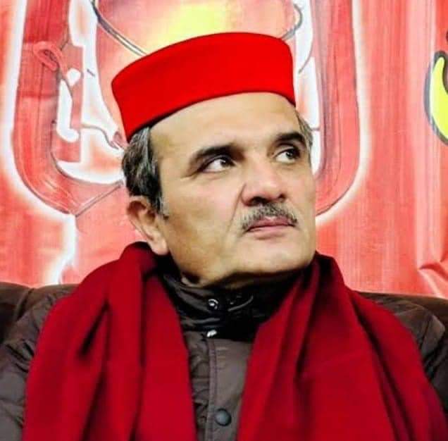 KBysma's tweet photo. I'm feeling pity for Pashtuns today. Congratulations! Y'all lost many  gems like @GhulamABilour and @HaiderHotiANP.

Y'all lost diamonds that were in your own pockets while collecting Stones from the ground. 💔 

#ElectionResults
#PTIWon #ElectionResults2024 https://t.co/sZMAk1Pul2