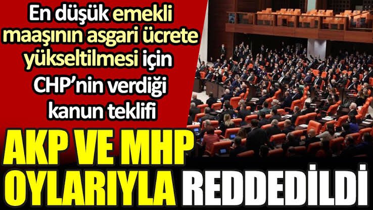 Emeklilikte Yaşa Takılanlar'ın hakkını vermediniz, 
15 büyükşehri kaybettiniz..

Şimdi de Emeklilere 25.503 ₺ maaşı çok gördünüz
Bu sefer daha büyük kaybedeceksiniz ❗️

Cumhur ittifakı’na  oy moy yok diyor muyuz !

#EmekliRTEistifaDedi
#HesapGünü31Mart
#16MilyonEmekliTekYürek