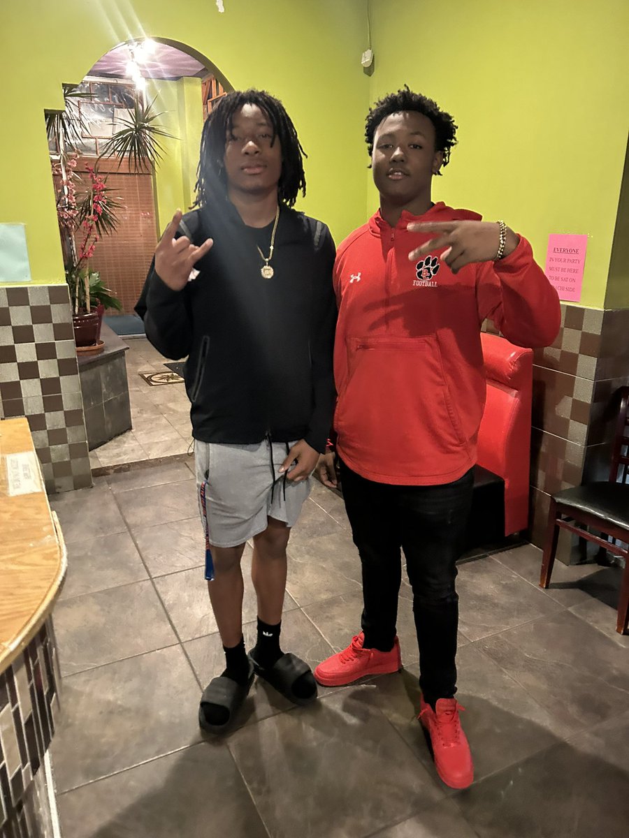 philjaxk's tweet image. Always Great To see One of My @FBUBrothers 🖤 @Drakestubbs1  🤞🏾
#FBUBoys #CO25