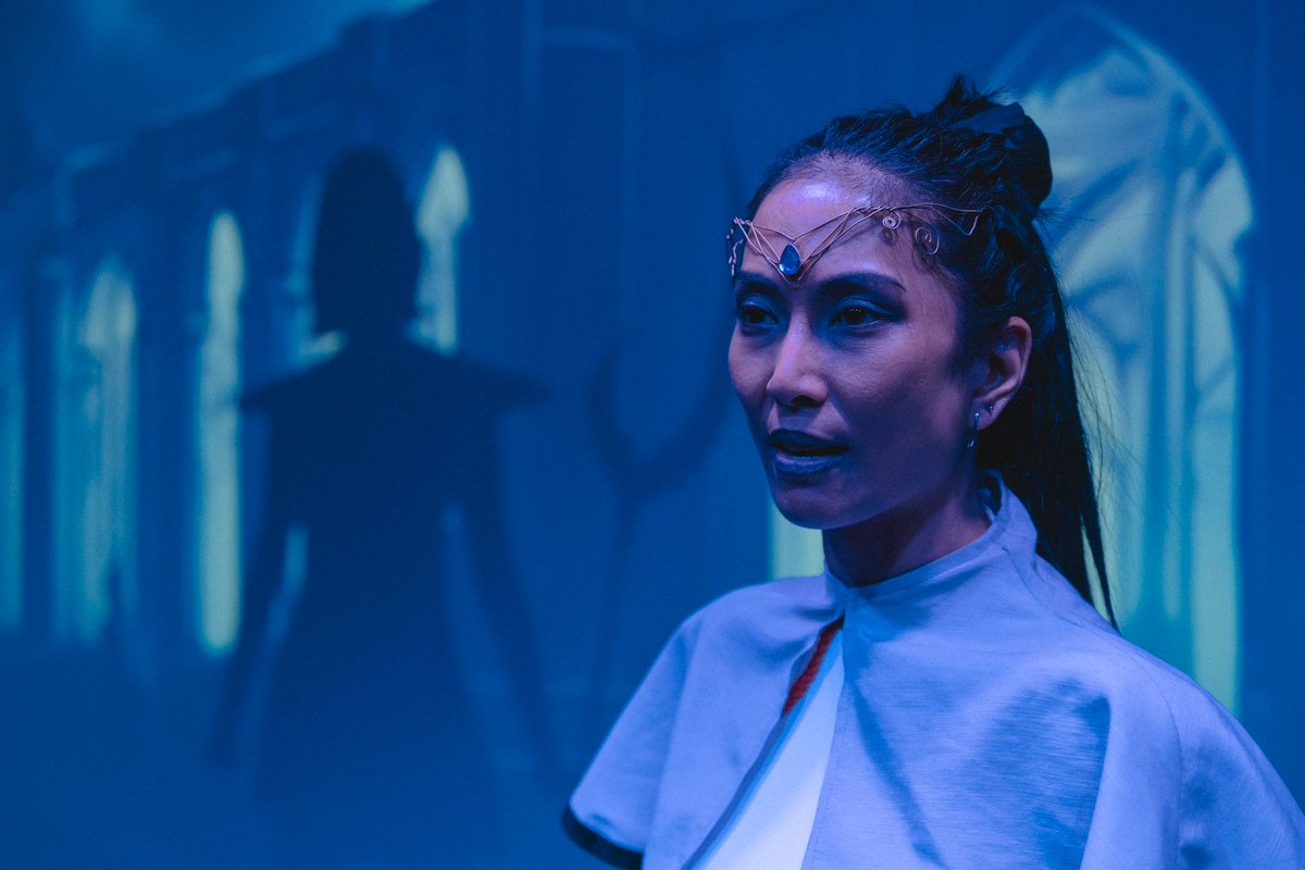 Molt recomanable per a amants de la cultura japonesa, el manga, l'anime, els videojocs, el fantàstic. <a href="/loredanavolpe/">Loredana Volpe</a> innova al #teatre. Magnífiques interpretacions de <a href="/vanessacastro_m/">Vanessa Castro</a>, @chap_rodriguez  i Marc Pujol ❤️