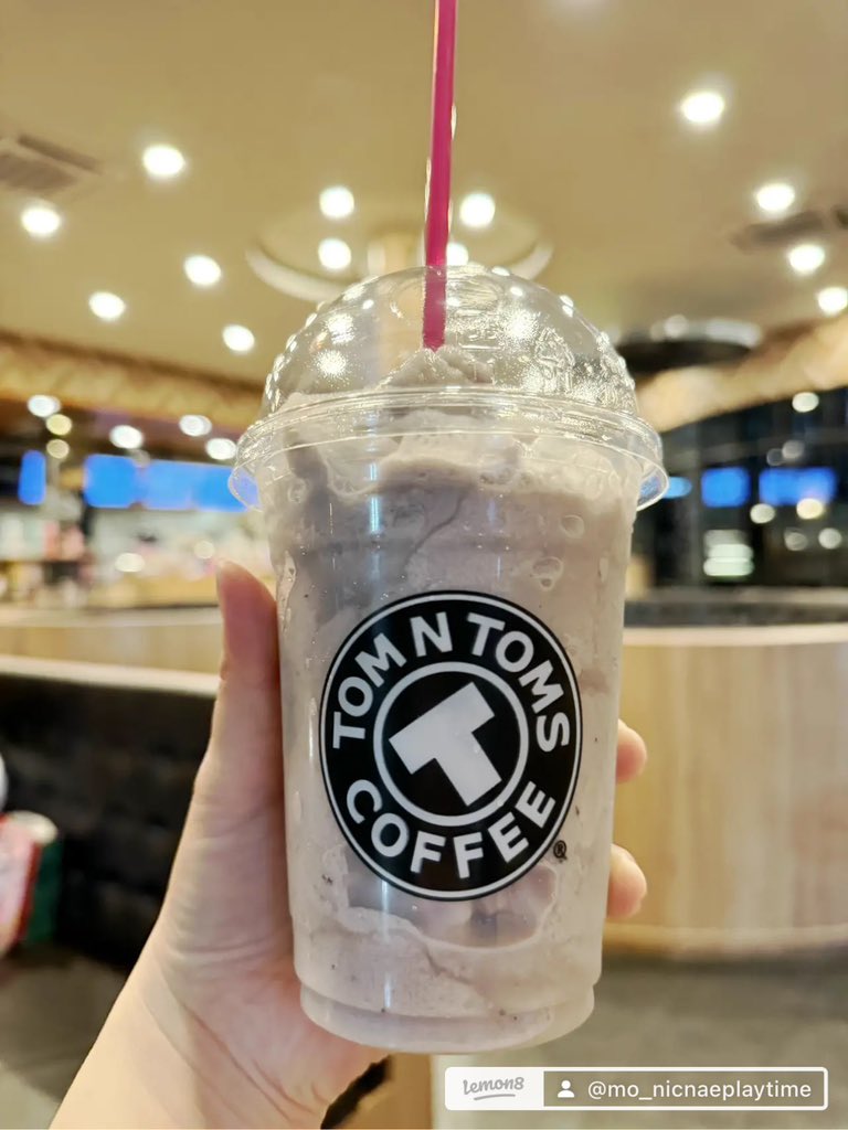 eattimeeatdiary's tweet image. Tom N Toms Coffee ☕️
คาเฟ่สัญชาติเกาหลี เปิด 24ชั่วโมง นั่งทำงานได้ มีปลั๊กไฟไว้บริการหลายจุด 
อาหารมีคาว - หวาน บิงซู เค้ก โทสต์ 
🎯 : The Brio Sai4
⏰ : 24 ชั่วโมง
#tomntoms #tomntomscoffee #คาเฟ่เปิด24ชั่วโมง  #ร้านกาแฟเปิด24ชั่วโมง  #cafe24hour  #coffee24hour  #ยังไงไหนเล่า