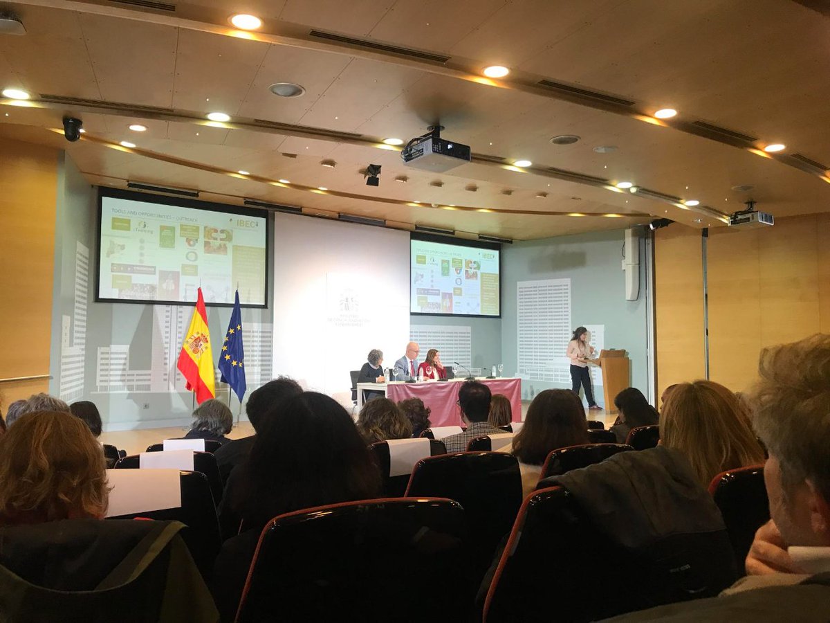 IBECBarcelona's tweet photo. 🔓🔬 Hoy hemos asistido al Evento de lanzamiento del #NationalChapterSpain de @CoARAssessment en Madrid.
🗣️Teresa Sanchis, responsable de estrategia del #IBEC, ha compartido la experiencia del instituto sobre concienciación y formación.
#CienciaAbierta https://t.co/0ZU6uxhp9p