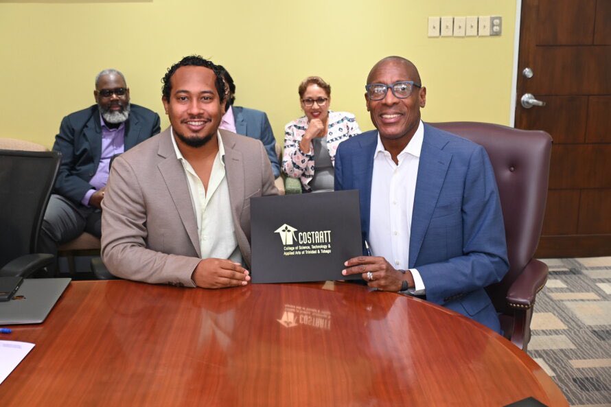 COSTAATT1's tweet photo. COSTAATT &amp; Bocas Lit Fest join forces to boost Caribbean's creative economy via historic MoU! ✍️ 

COSTAATT President's, Dr. @keithnurse says it's a "signature agreement" for the "orange economy."

More via: https://t.co/jUw6jPpCET

#CaribbeanCreativity #COSTAATT #BocasLitFest https://t.co/wZrAa0OuCf