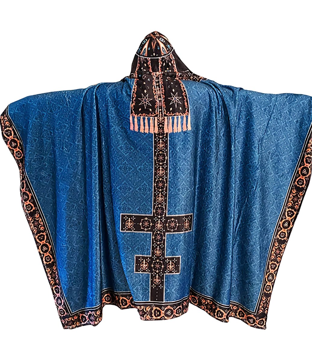 LegionOfGhost's tweet photo. Papa Emeritus IV's robe blanket is available from @thebandGHOST's Official merch store on @Amazon, #PrimeEligible. Link below!
Tap⬇️
https://t.co/NUGLWgufm3
Join us in Ritual! !nemA ⬇️
https://t.co/0khGykRCPI
#ad #GhostOfficial #GhostMerch #PapaEmeritusIV #Amazon #AmazonPrime https://t.co/MNONawzfZa