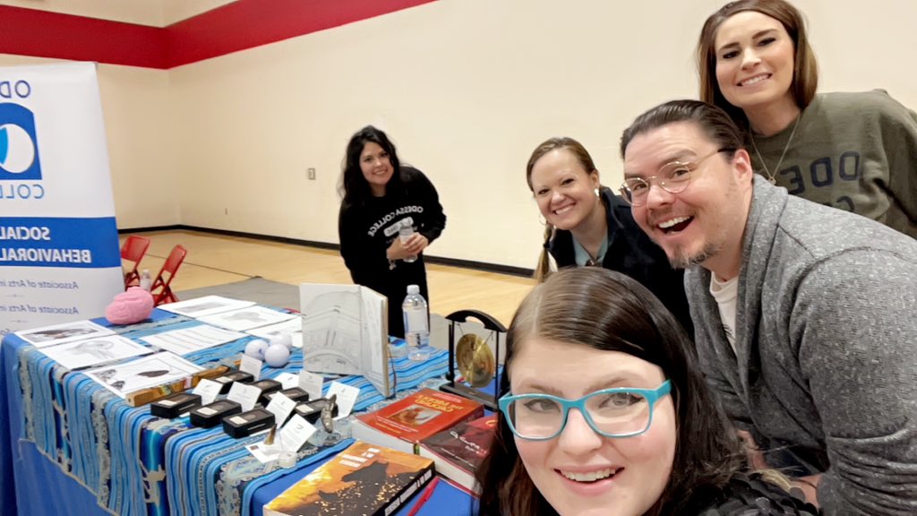 Having a great time at OHS for the recruitment event with <a href="/Cconner0816/">Connie Conner</a> <a href="/AstonishedLee/">Ian Anson Lee, PhD</a> <a href="/Naomi_OC_Psyc/">Naomi Gonzales</a> and <a href="/ChristyMcG50300/">Christy McGuire</a> #OCAllIn #PositivelyOC #TweetOC