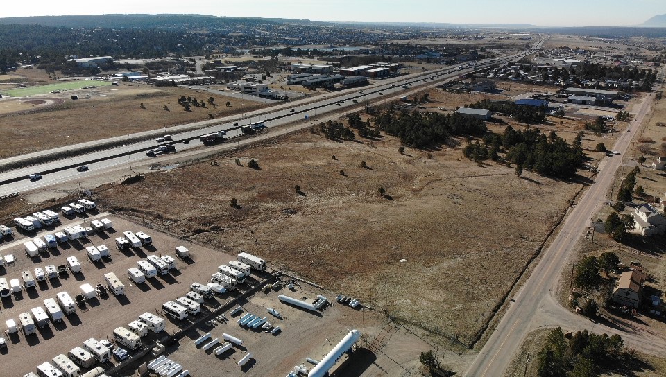 ColoCommercial's tweet photo. 10 acres of commercial land available in Monument with I-25 visibility.  Interested but need less acreage?Give me a call! More details here: https://t.co/kcciSJNdcT

@hoffleigh #commercialrealestate https://t.co/7bSRxmw7ob