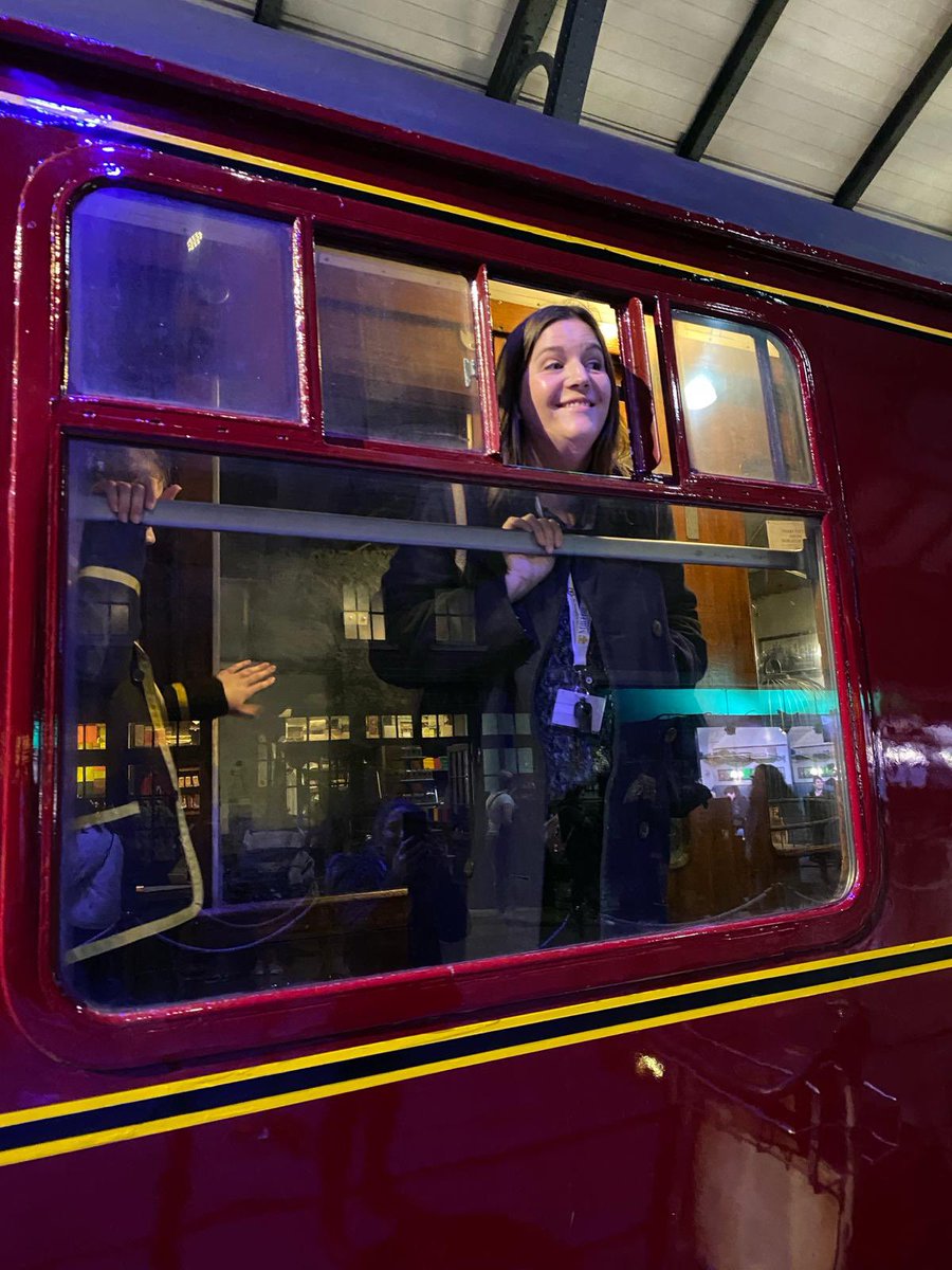 fromthepark's tweet image. Magical day alert! ✨ Year 4 had a spellbinding time exploring the enchanting world of Harry Potter at @wbtourlondon! 🧙‍♂️ From Diagon Alley to the Great Hall, the adventure was truly unforgettable. Thanks for the magical memories! #HarryPotter #FieldTripFun
