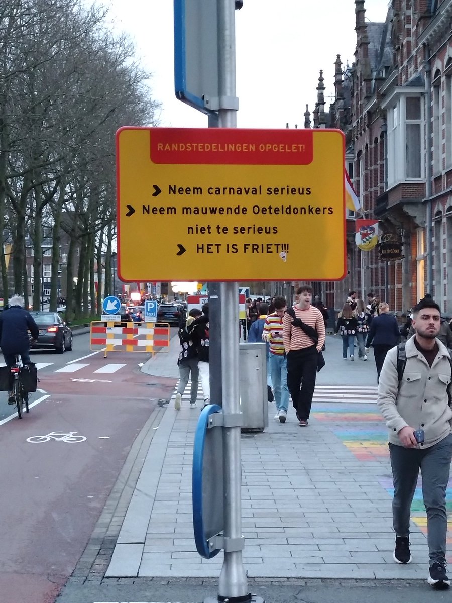 Speciaal voor die randstedelijken die vanuit het station Oeteldonk in lopen.