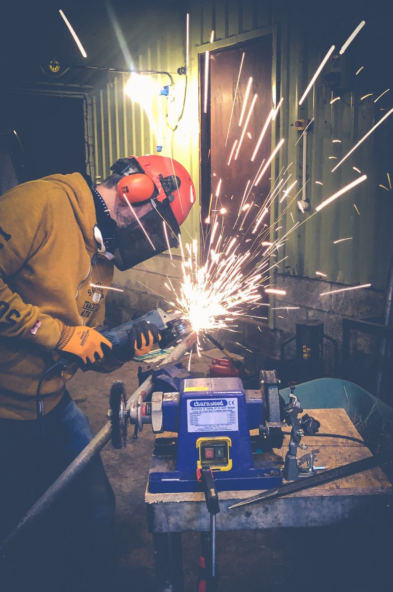 Skinjacker tweet media