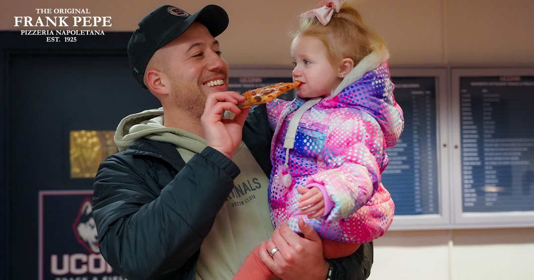 It’s National Pizza Day! 🍕 If there’s 2️⃣ things CT knows well, it’s basketball & pizza. Thanks to Pepe’s, our friends from @HuskyTicketProj got to celebrate early 🏀 @frankpepepizza | Passionate about Pizza since 1925