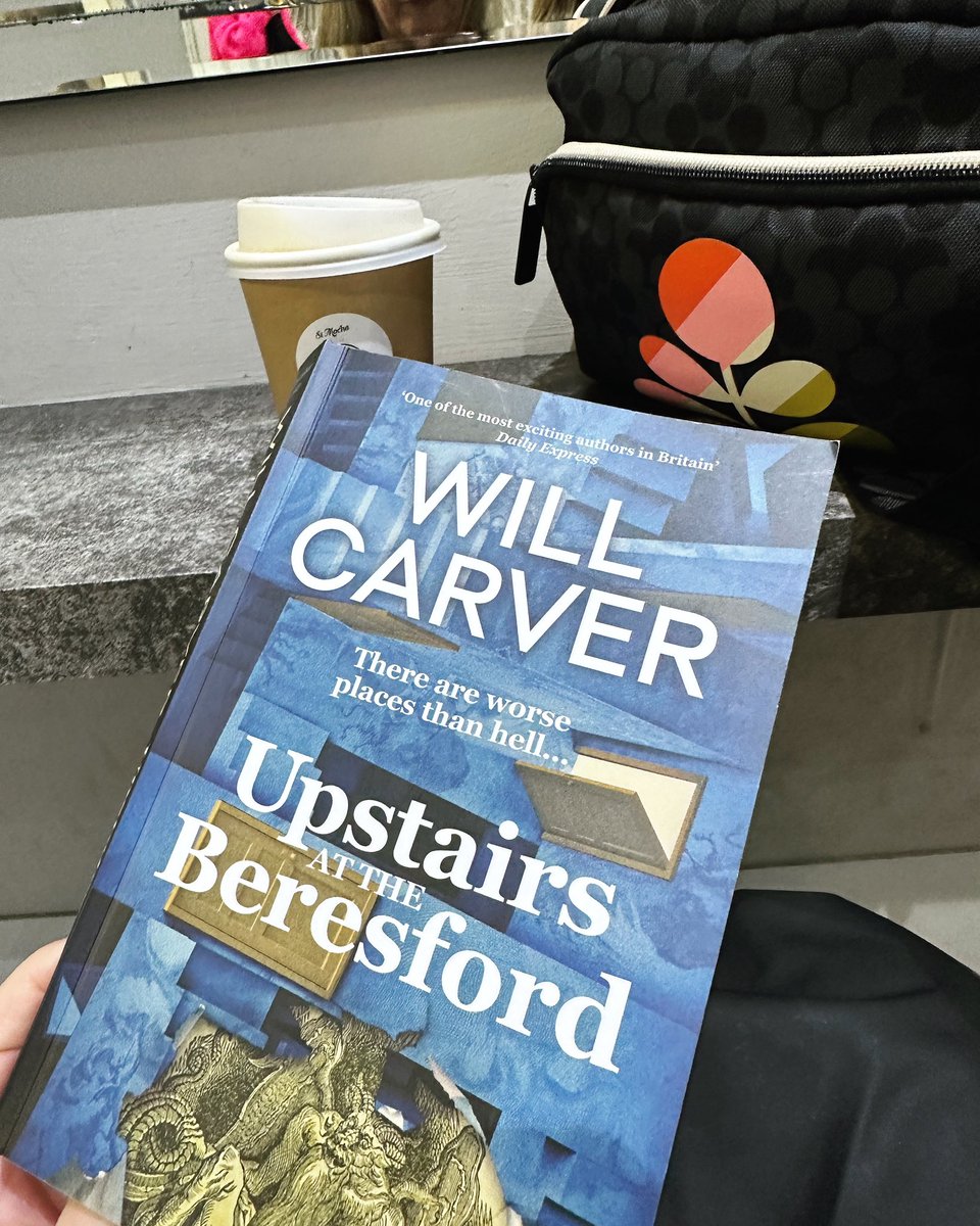 writer_suzy's tweet photo. When your hairdresser asks what book you’re reading. Where the hell do you start?
The unparalleled genius of @will_carver is hard to explain.
#bookchat
#upstairsattheberesford
#satanicvibes
#orendabooks
📚😈💇🏼♀️ https://t.co/2wGS6je4Qa