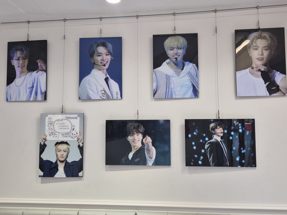 New_Newy0502's tweet photo. 📍카페 라래
I love ( ) of you

들어가자마자 분위기가 굉장히 제 스타일이라 너무 행복했어요🩵🩵 럭드도 너무 예뻤어요♥︎ 눈호강 하고 갔습니다ㅏ!

#찬란한_사랑
#irreplaceable_love https://t.co/xZwZGHuzkD