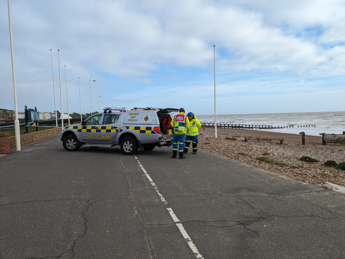 See details of this afternoons incidents, the first involving a washed up whale, the second involving suspected ordnance; facebook.com/share/p/ZE3Kzh…