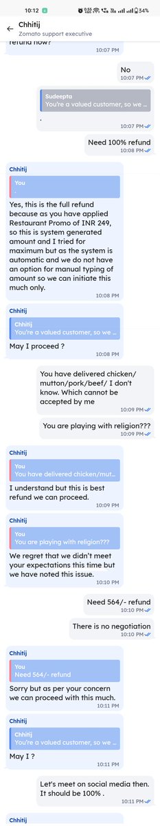 sandeepkumar_5's tweet image. Extremely disappointed with @zomato for delivering chicken instead of paneer, disregarding  religious sentiments. Unacceptable . lack of professionalism giving lame refunds. #ZomatoFail 
#Zomato