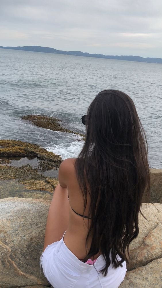La resiliencia no es solo enfrentar las tormentas, sino aprender a bailar bajo la lluvia.