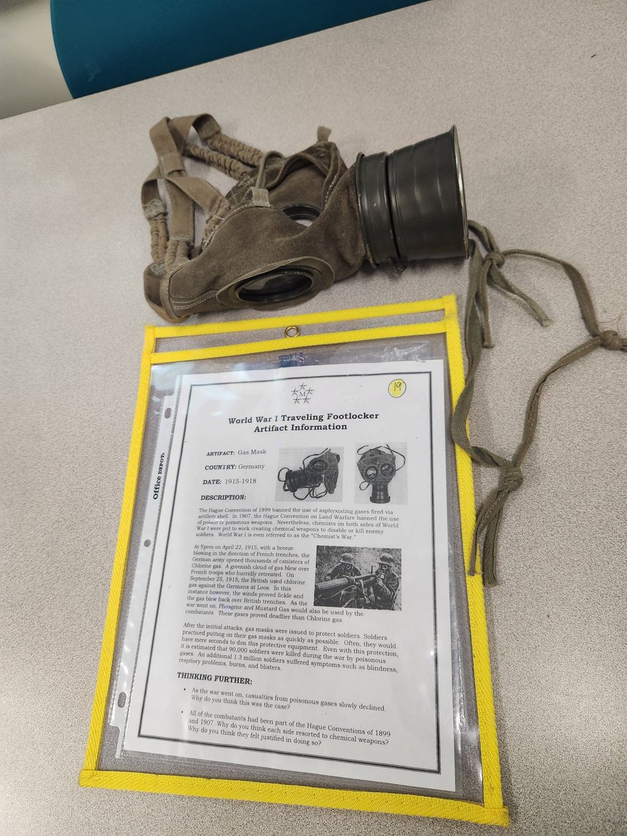 jaime_butts's tweet photo. My history classes had the opportunity to view WWI artifacts from the #macarthurmuseum Traveling Footlocker Exhibit! Hands-on history!!!

@KFMSjaguars757 
#increase https://t.co/SLBQVY1Hn7