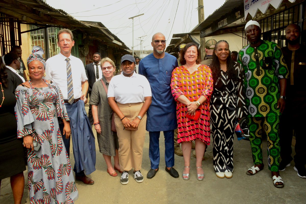 I was accompanied by <a href="/UEF_com/">Universal Energy Facility (UEF)</a> grantee <a href="/SOLAD17/">SOLAD</a> &amp; clean energy financier <a href="/InfraCredit/">InfraCredit</a> that are key partners in this transformative #solar project that has successfully connected over 200 commercial customers to high-capacity stand-alone solar power &amp; battery storage systems.