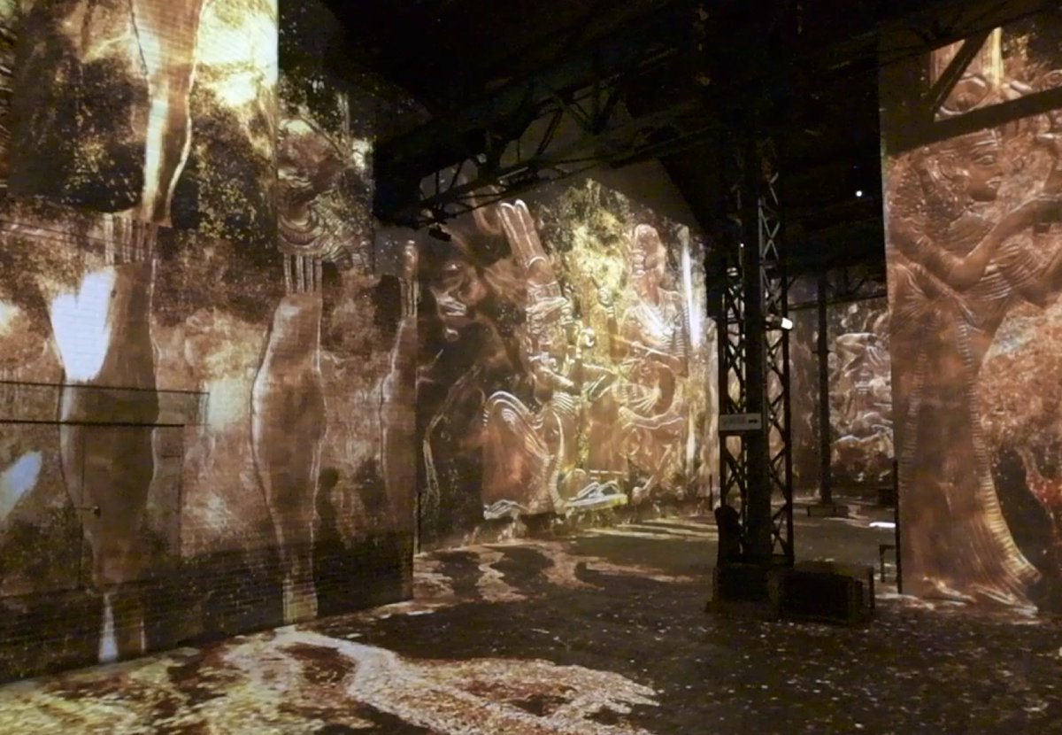 🗿 Avant-première : l'Égypte des pharaons sous vos yeux🗿

L'Atelier des Lumières nous a ouvert les portes de sa toute nouvelle exposition immersive. Un voyage au Royaume des Dieux où la démesure est reine.

➡️ Lire notre article complet ici : urlz.fr/pvnT
