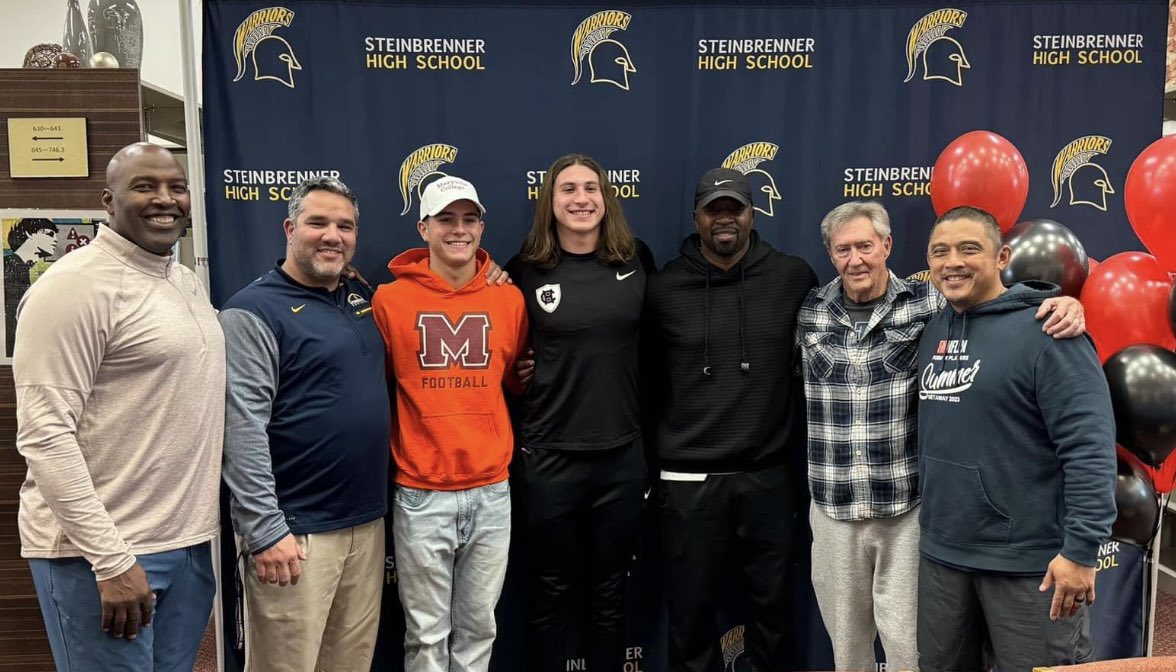 Congratulations to two more Warriors that are going on to play at the next level. Maryville &amp; Holy Cross are getting good ones! #NSD24 <a href="/BradyMessenger/">Brady Messenger</a> <a href="/TD_Robinson7/">Ty Robinson</a>