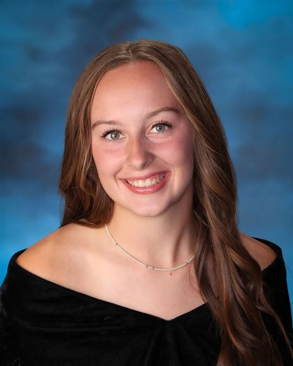 HhdsSchools's tweet photo. Senior Shoutouts: Laura Wintermute, Joseph Born, Matthew Skroskznik, Ava Fairbrother. #raiderseniors #classof2024 #raiderpride https://t.co/w4fHFwpXho