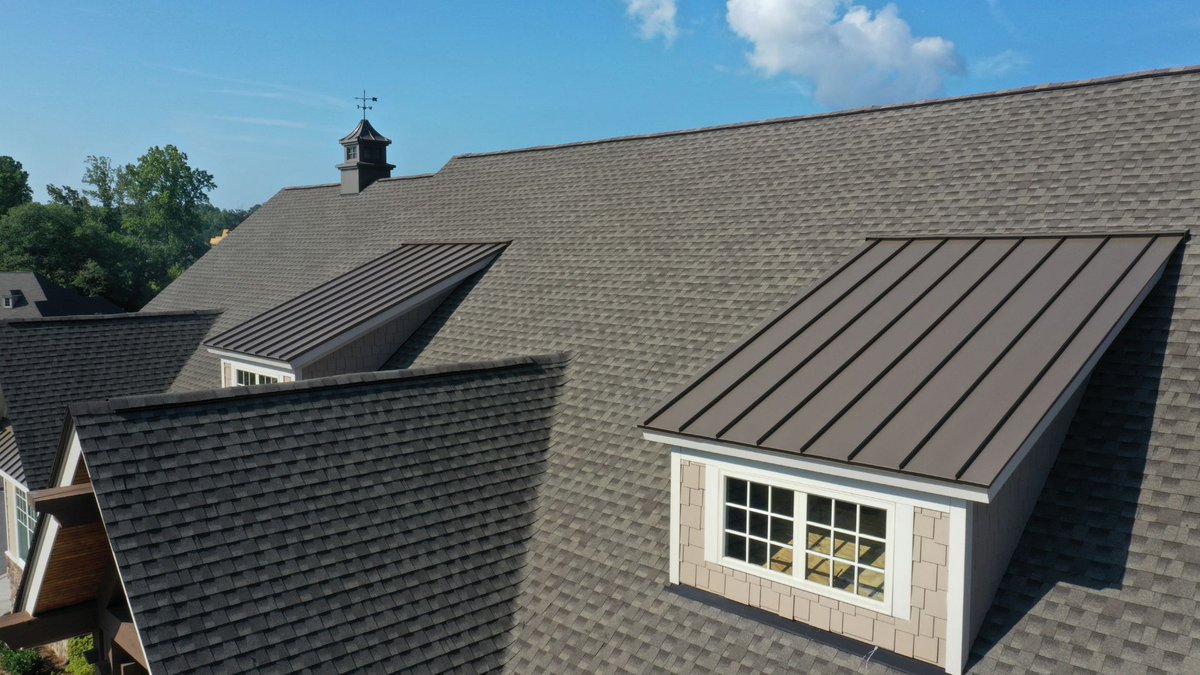 portorchardroof's tweet image. There are many different styles of #roofs, each with its unique design elements. On our #roofingblog, we explain more about some of the most common parts of your #roof. Learn more: ow.ly/zFCB50Qz3mn #RainyDayExteriors