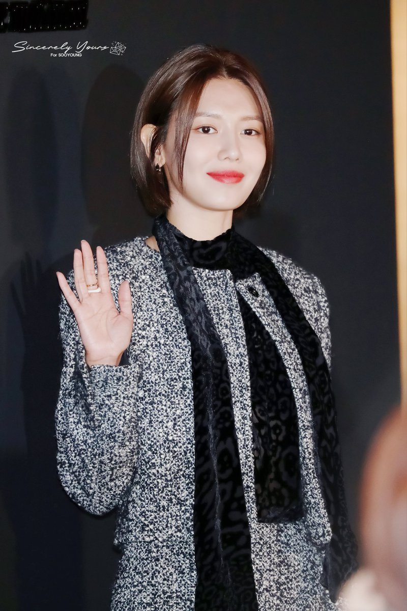 SincerelySY210's tweet photo. 221011 서울패션위크 수영🩷🩷#오늘은_수영이_벌스데이지 
#HappyBirthdayMyMuseSooyoung
#수영 #최수영 #SOOYOUNG #choisooyoung #sooyoungchoi https://t.co/CAlO5exrmI