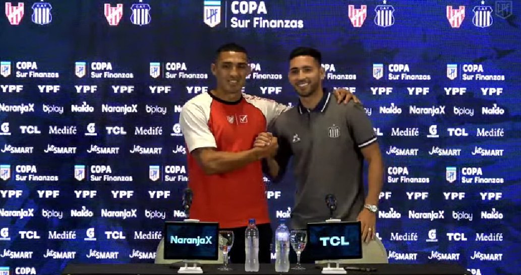 Finalizó la #ConferenciaLPF. El encuentro entre <a href="/InstitutoACC/">Instituto ACC</a> y <a href="/CATalleresdecba/">Club Atlético Talleres</a>, correspondiente a la fecha 4 y Zona A, se jugará el lunes 12 a las 19 en el Mario Alberto Kempes.
Si querés revivir todo lo que dijeron los protagonistas podés hacerlo desde <a href="/LPFPlay/">LPF Play</a>.