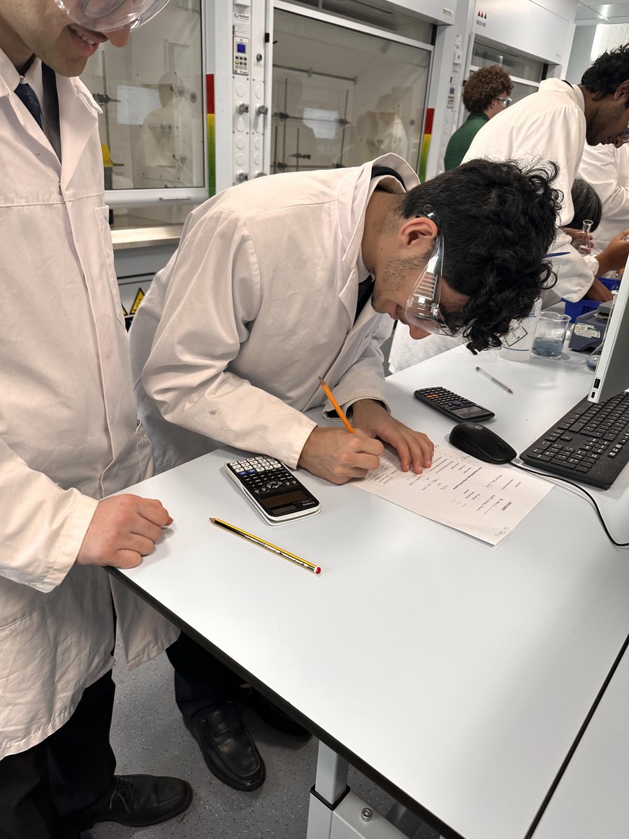 Science | St John's College, Cardiff tweet media