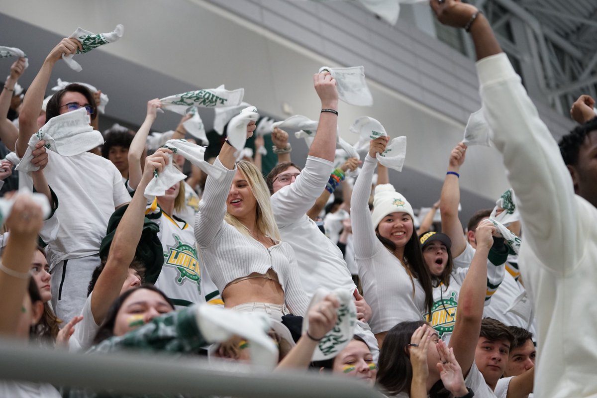 Happy Green and Gold Friday — and happy Whiteout Weekend! 🏒 It's Lakers vs. Potsdam tonight, and then the big game against Plattsburgh on Saturday! Puck drop is at 7pm. Will you be there? 💚💛 #SUNYOswego #GoOswego