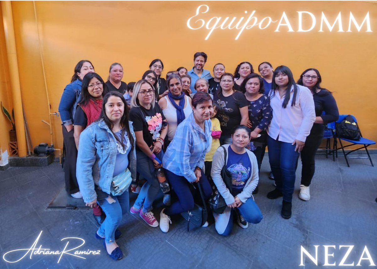 AdrianaRayo24's tweet photo. Los grandes logros generalmente dependen de muchas manos, corazones y mentes! 
Orgullosa de pertenecer al mejor #EquipoADMM #Neza https://t.co/82dxC8n1L4
