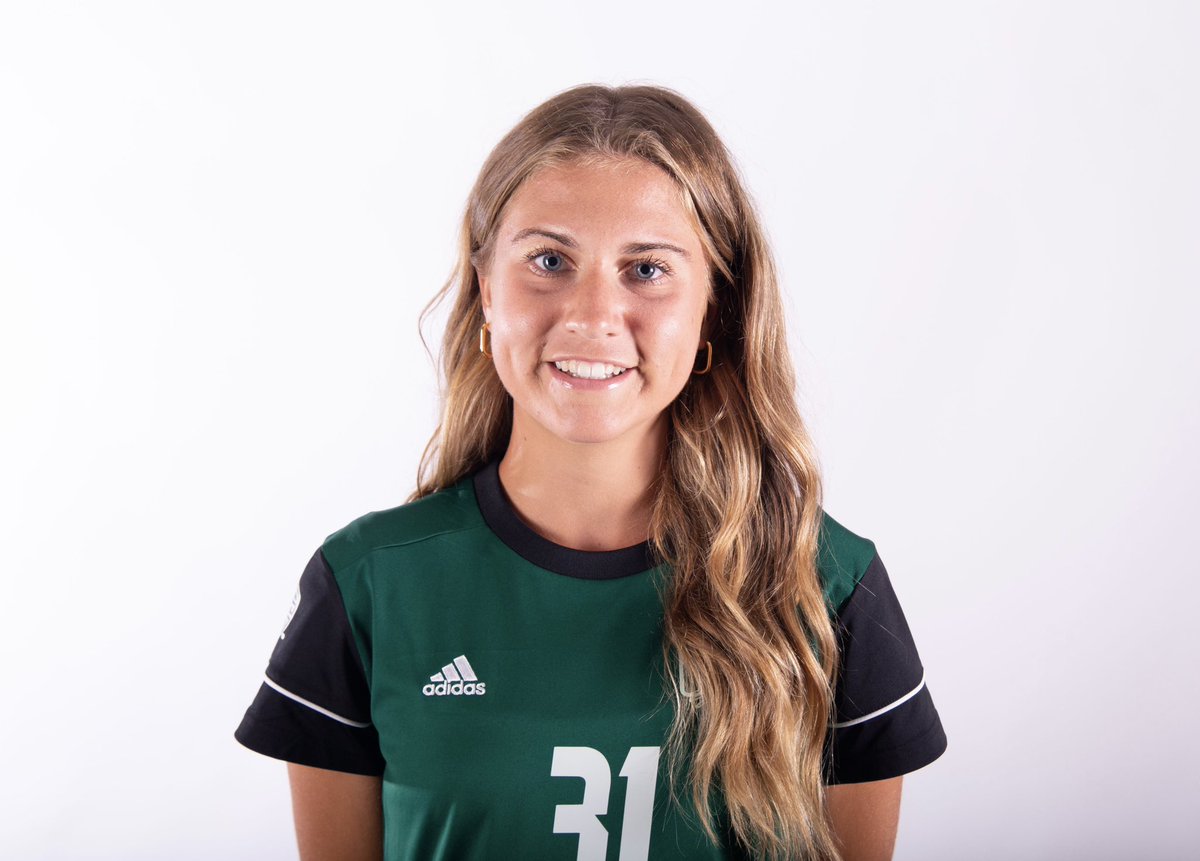 Freshman Ellie Greenwell gets us started in Boston! She runs a 2:13.70 in the 800m, just shy of her PR!

#OUohyeah | <a href="/elliegreenwell2/">ellie greenwell</a>