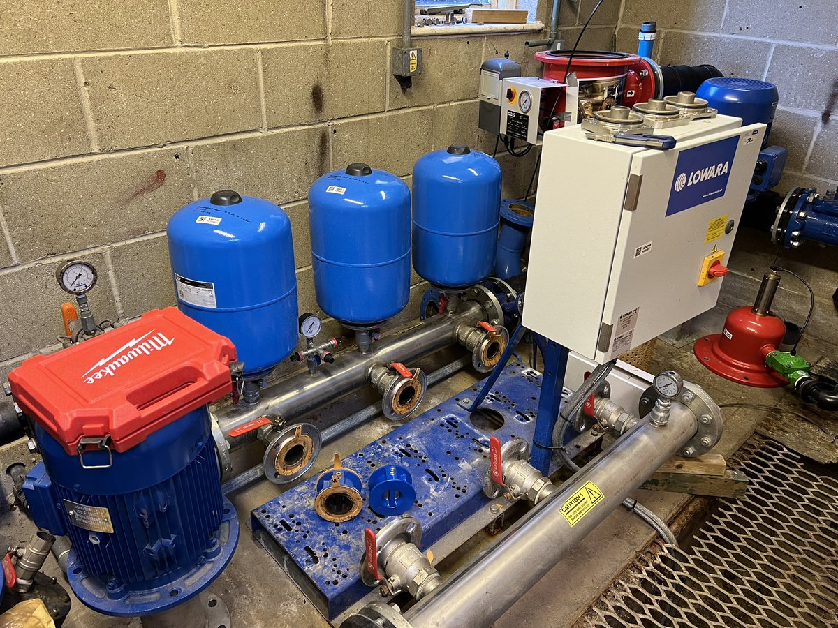 Andre Holt tweet media