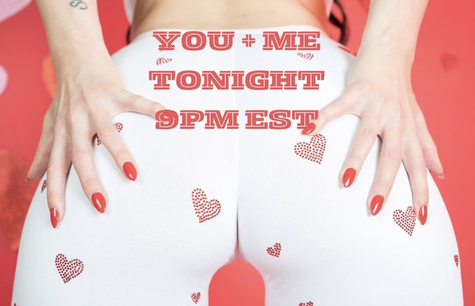 Some pre-Valentines fun never hurt anyone 😏 Looking forward to you being there tonight 💋 https://t.co/oCzwqrA5CB  &hellip;it&rsquo;ll<a href="/tag/kattwilliams"class="tags"><span>#kattwilliams</span></a>