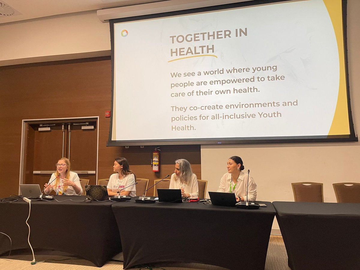 enspbrussels's tweet photo. Together with @YHOint @IPSForg and @TheGGTC, we have hosted a #COP10 side event centered around meaningful #YouthEngagement especially in the decision-making process. Young people must be able to actively contribute to their future, to a healthier future! 🍀🚭
#ENSPNext https://t.co/U6NqaIgTyX