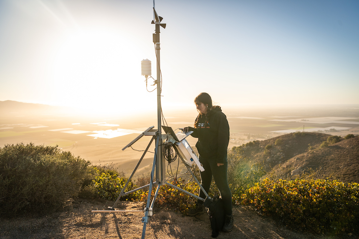 SJSUResearch's tweet photo. Congrats to 🔥FireSage🔥 SJSU-NASA ARC Bridge Seed Program, one of 11 teams awarded #NASA grants as part of the SMD Bridge Program! 🎉

The partnership between #SJSU's @wildfirecenter and @NASAAmes engages in computing, #AI, and #MachineLearning research in #wildfire science!🫱🏽‍🫲🏾 https://t.co/l2yzpeQvK8