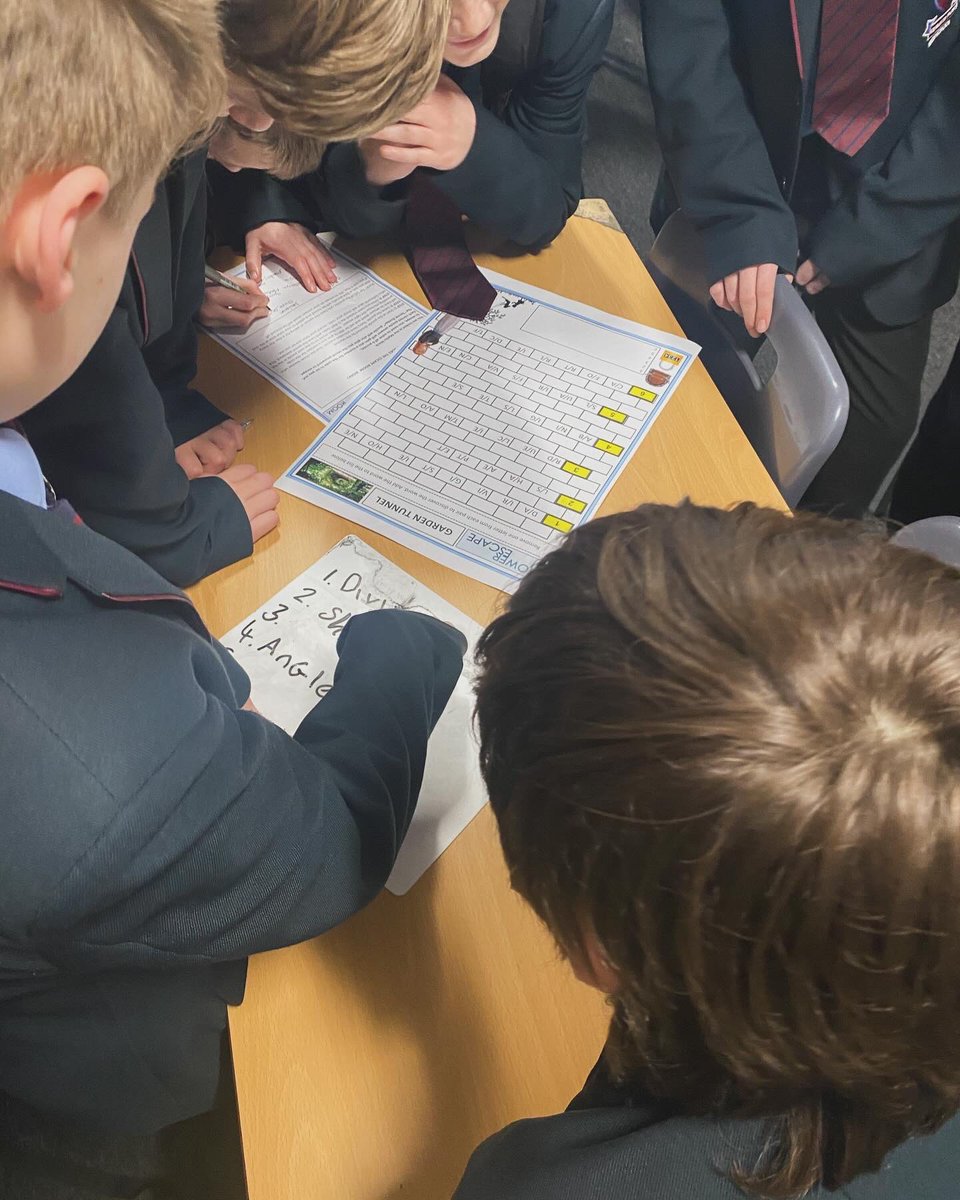 Fun Friday hit the Maths block today with code breakers! Great to see so many pupils participating and working together to solve the codes. Big thanks to the maths department for hosting!