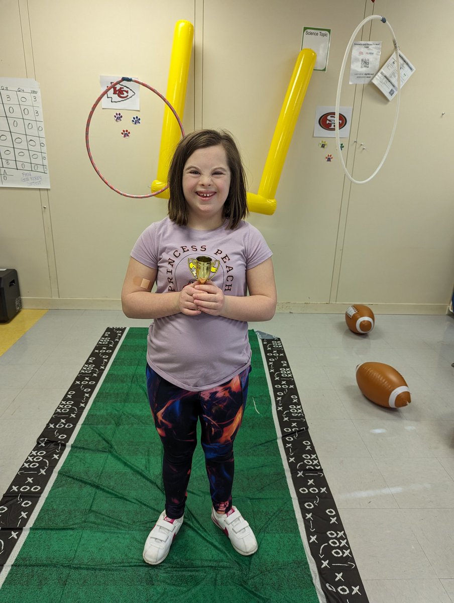 We had a great kickoff to Superbowl weekend this week with fun Hillcrest spirit days and classroom activities! I'm really going to miss using football to help teach math skills! #pawsome58 #dg58learns