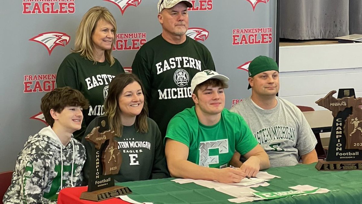 SamAliSports's tweet photo. Two Eagles are flying out the nest as @colinmain5 will be heading to @EMUFB and @NateMcMillan8 is taking his talents to @CUAA_Football.

Hear from the @FMuthAthletics standouts later tonight on @midmichigannow. https://t.co/GHBk910txo